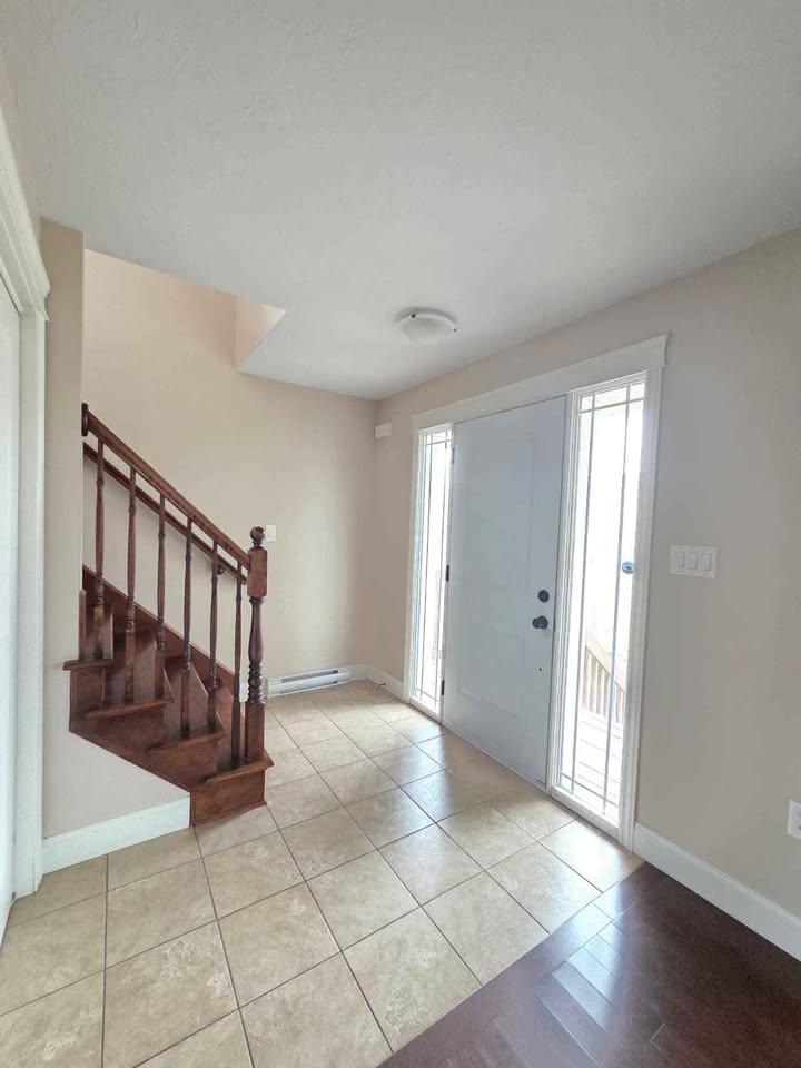 72 Coriander Street - Upper Unit